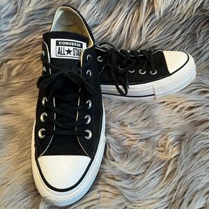 *LIKE NEW* Black Converse All-Star Platform (Women’s 7.5)